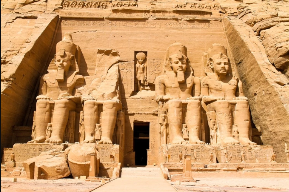 https://atrouche.com/wp-content/uploads/2022/03/Abu-Simbel-temple.png